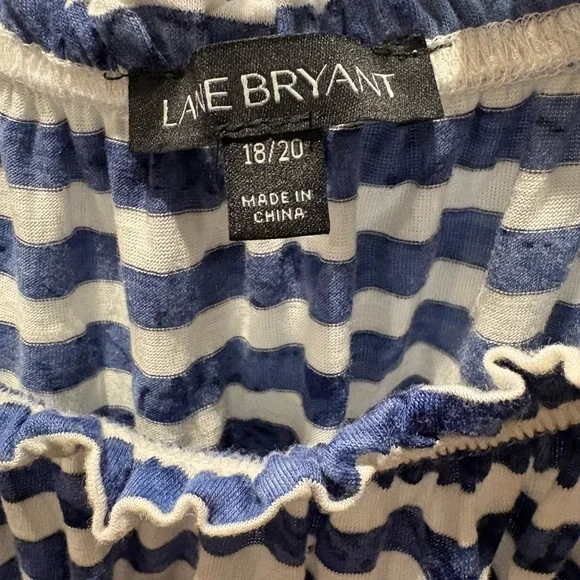 Lane Bryant Striped Blue and White Women's Top with Bell Sleeves sz 18/20 - Picture 2 of 4